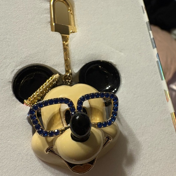 Disney BaubleBar Mickey Mouse Keychain Charm w/ Blue Jeweled Glasses NIB - Picture 3 of 4